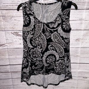 💙Black and white tank top